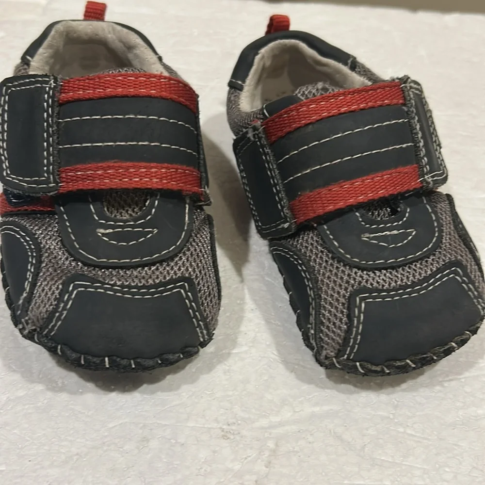 Pediped kids mesh/leather wide loop closure size 5.5-6 (18-24M) black red